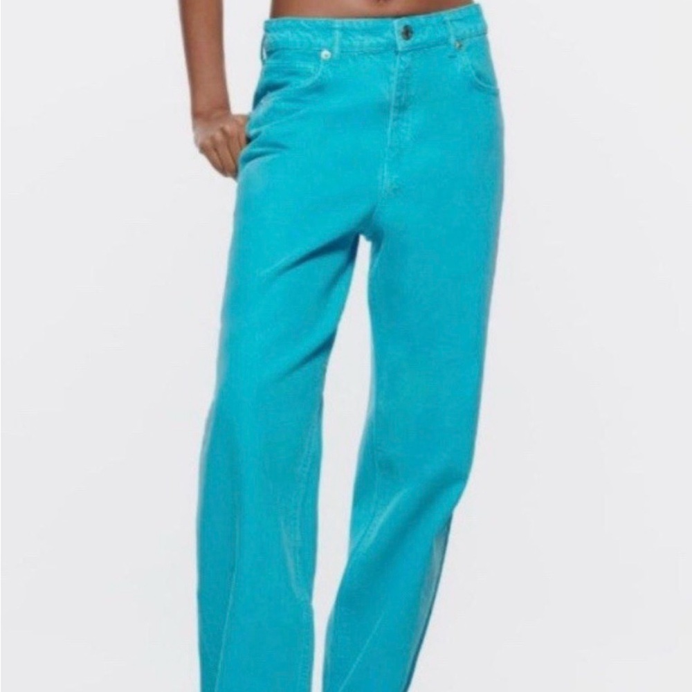 Calvin Klein Turquoise Jeans High Waisted Relaxed Fit Straight Leg Size 31 W NEW